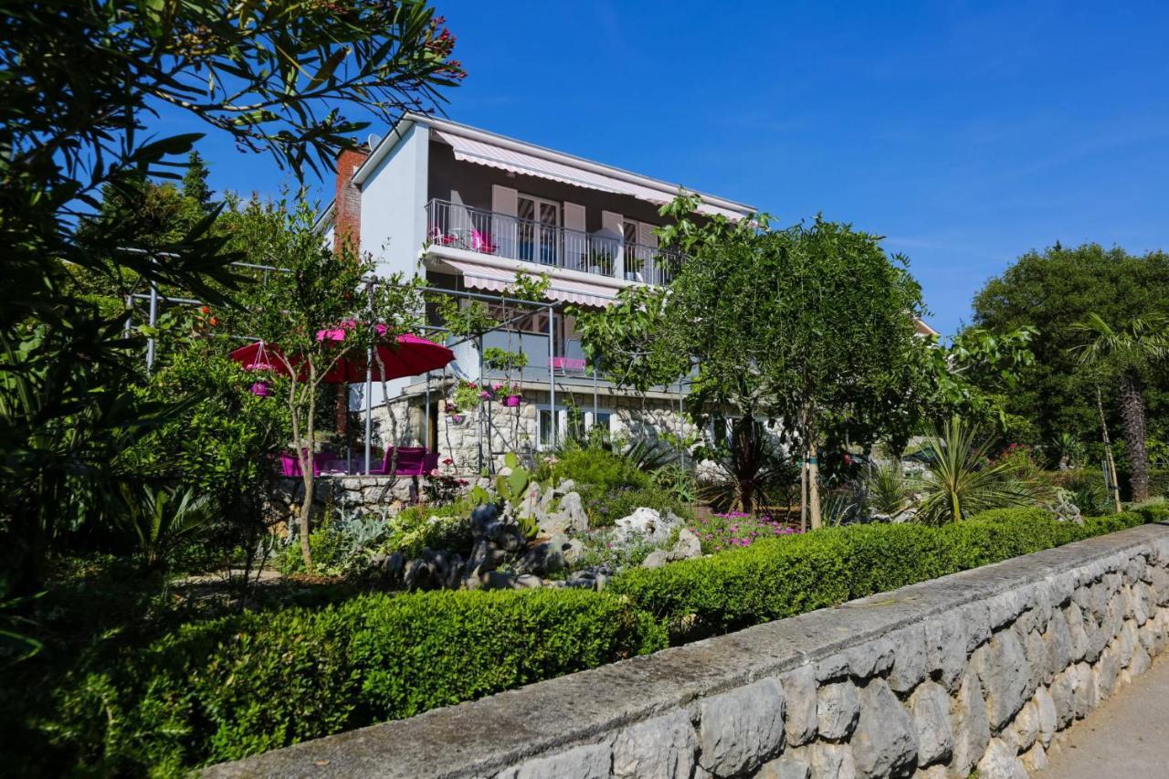 House Diana Dramalj Exterior foto
